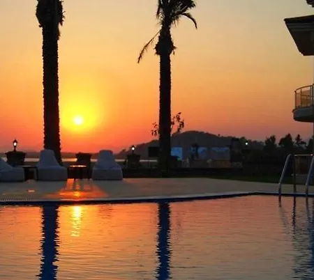 Sunset Beach Club 1 Bedroom Apt Apartmán *