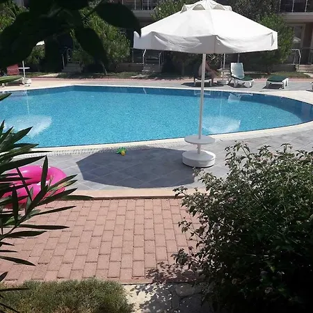 Sunset Beach Club 1 Bedroom Apt Apartmán *